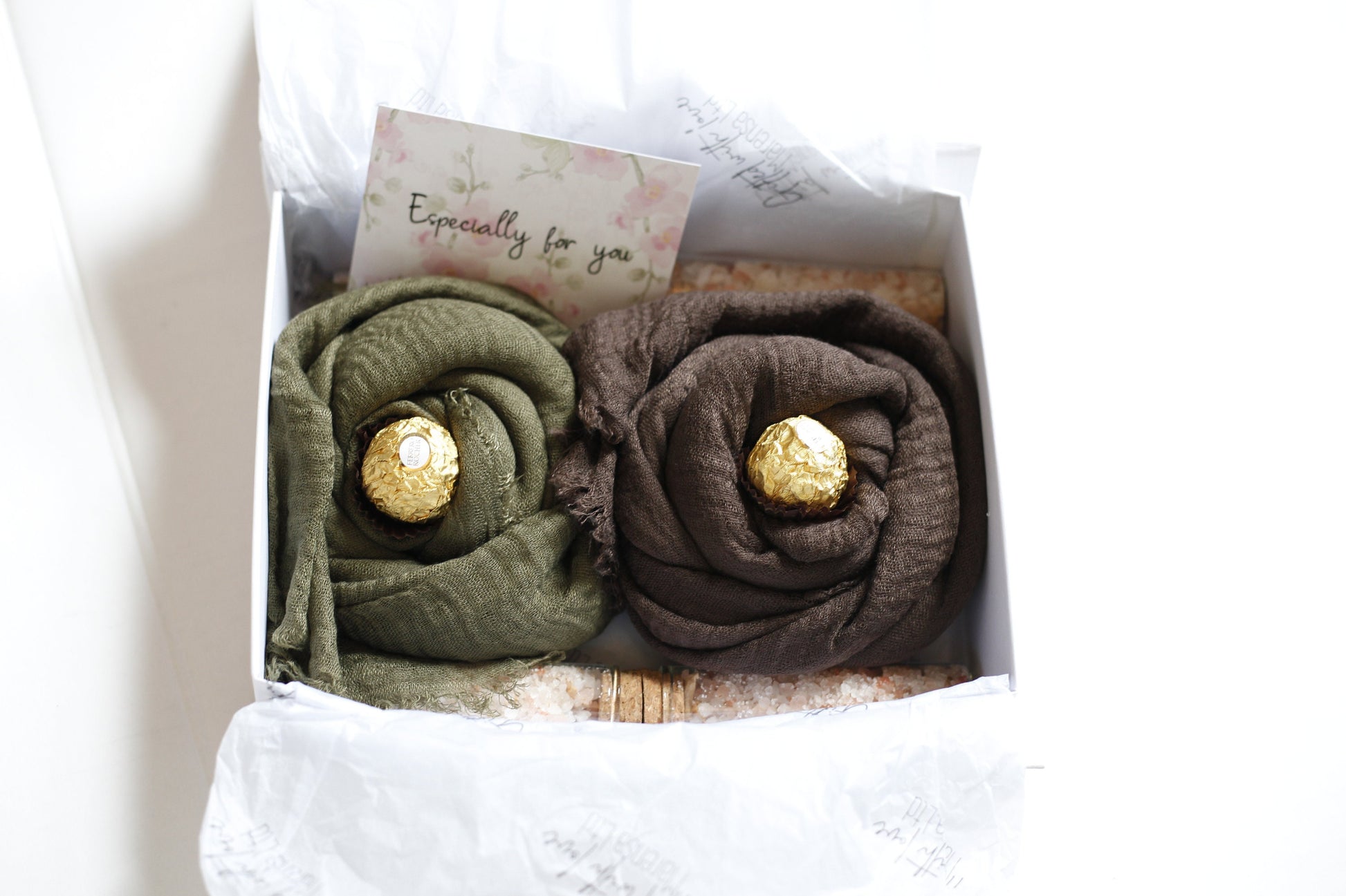 Elegant Eid Gift Set Bath Salts, Card, Message, Celebrate Eid in Style Crinkle Hijab and Handmade Bath Salts ,Gift Box Green Brown hijab