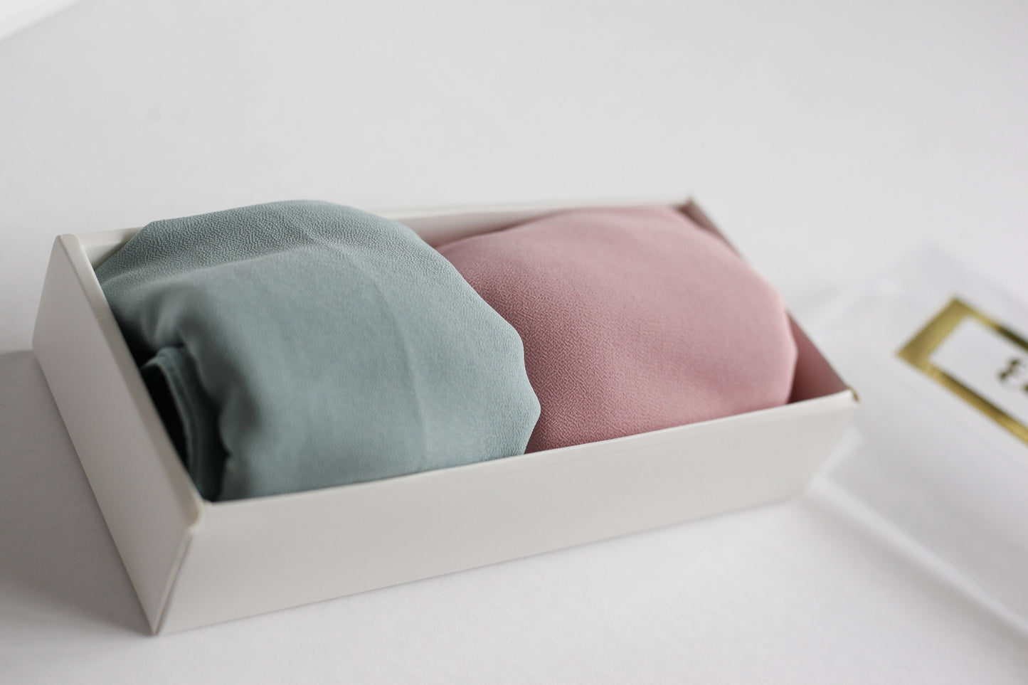 Hijab Eid gifts for women, Eid Gift for mum, Eid gift for sister, Eid gift for wife, gold foiled gift box with eid gifts , Chiffon hijab